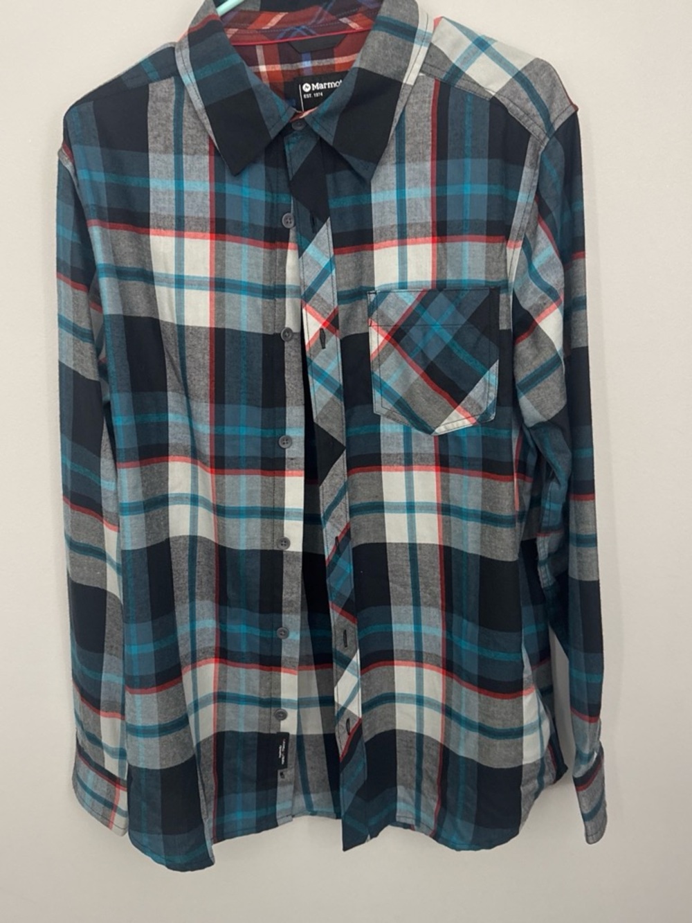 Lot of 10 mens clothes assorted